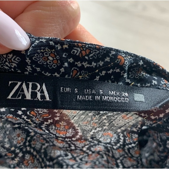 Zara Metallic Thread Printed Crop Blouse - Picture 7 of 12